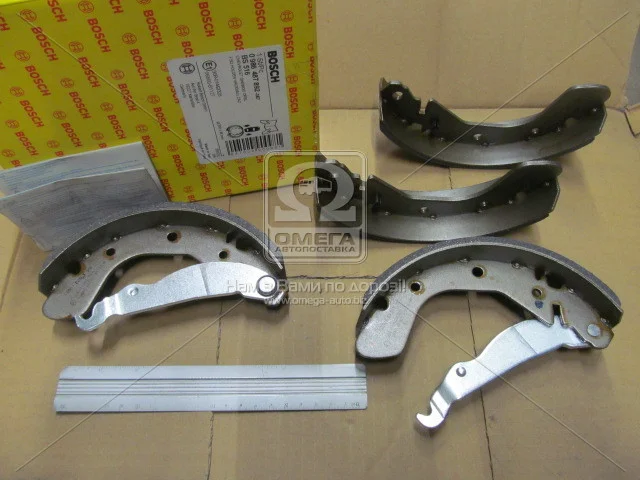 Тормозные колодки барабанные DAEWOO 1,5-2,0: Lanos, Nubira, Nexia; OPEL 1,2-2,0: Astra F, Kadett E, Vectra A BOSCH 0986487892 (фото 1)