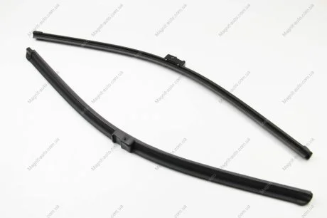 Комплект щіток склоочисника безкаркасних. Bosch Aerotwin 600/600 BOSCH 3397118938