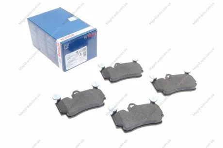 Комплект тормозных колодок. BOSCH 0986424741