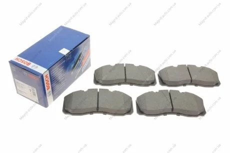 Тормозные колодки дисковые передние DB 609-811D; пер/зад Vario BOSCH 0986468350