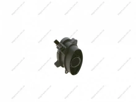 Расходомер воздуха BMW 2,0-3,0d: E46/90, E60, E65, E53/83 BOSCH 0928400529