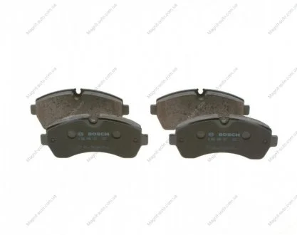 Тормозные колодки дисковые передние DB Sprinter 06 BOSCH 0986495107