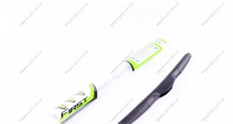 Щетка стеклоочистителя First Hybrid x 1шт. Valeo 575826
