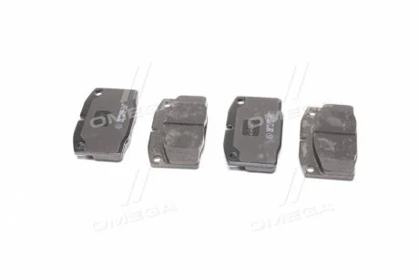 Комплект гальмівних колодок переднього., LOTUS ELAN OPEL ASCONA B, ASCONA C, ASTRA F, CORSA A, CORSA A TR, KADETT D, KADETT E, KADETT E COMBO, MANTA B, OMEGA A, REKORD E 1.0-2.4 09.75-07.03 TRW GDB199