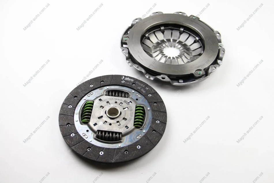 Сцепление компл. FORD Tourneo Connect/Transit Connect "1,8TDCi "02-13 Valeo 826344 (фото 1)