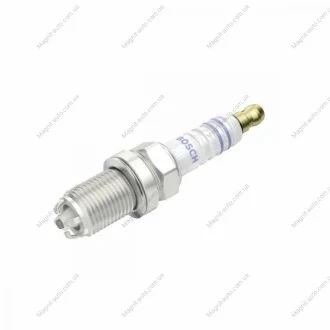 Свеча зажигания AUDI A6, A8, BMW 3, 5, 7, X5 (произ-во) BOSCH 0242240587