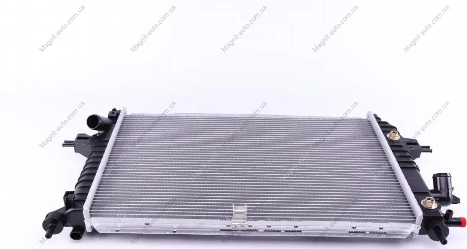 Радиатор NRF 53082 (фото 1)