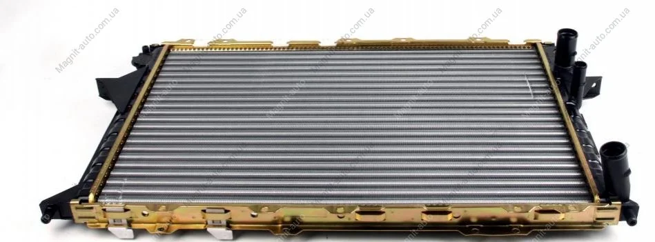 Радиатор охлаждения двигателя, AUDI 100 90- NRF 58868 (фото 1)