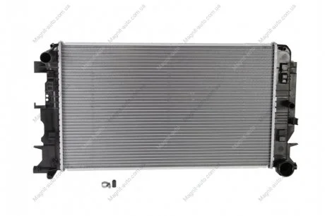 Радиатор охлаждения двигателя VW CRAFTER 30 (2006) 2.5 TDI NISSENS 67156A