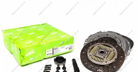 Комплект сцепления + маховик Valeo 826317