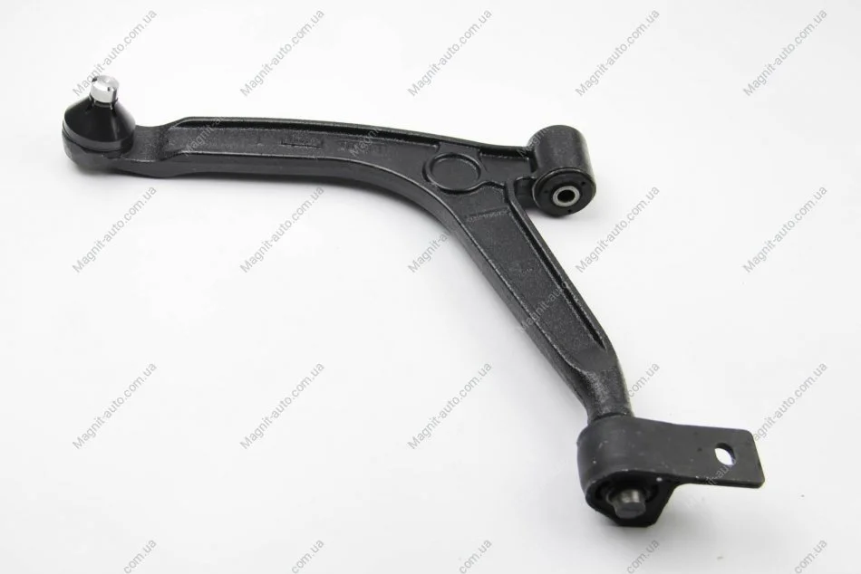 Рычаг CITROEN/PEUGEOT Berlingo/Xsara/Partner "FL "96>> LEMFORDER 26714 02 (фото 1)