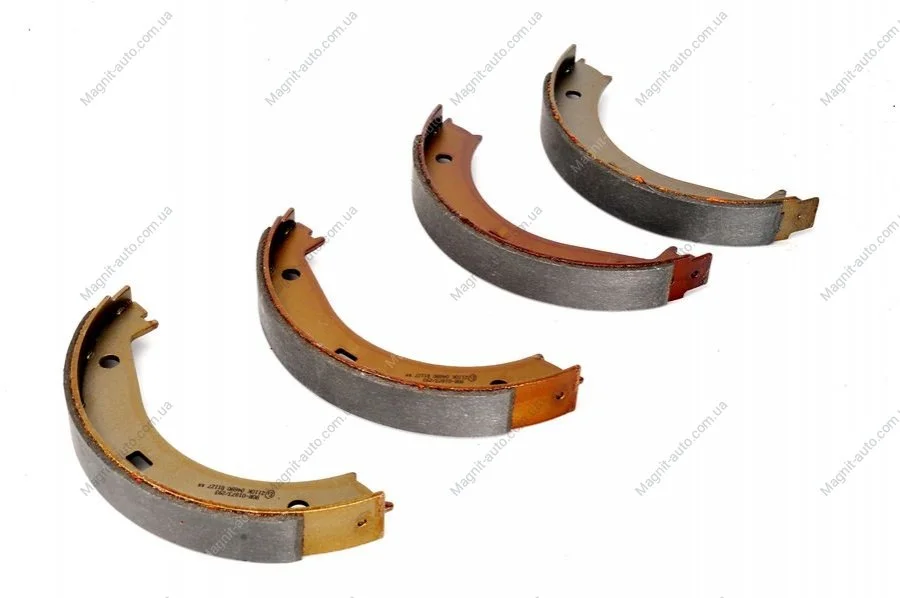 Колодки тормозные, барабанные, BMW 3 (E36), 5 (E28/E34), 6 (E24), 7 (E32), 8 (E31), 80-03 LPR 04690 (фото 1)