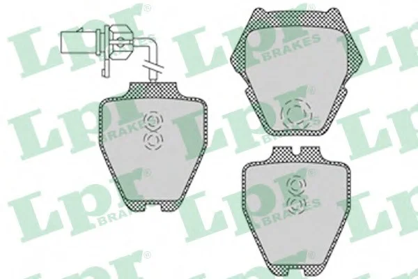 Комплект тормозных колодок из 4 шт. дисков LPR 05P1121 (фото 1)