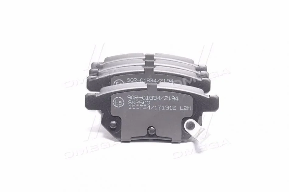 Колодки гальмівні дискові задні Toyota Auris (06-12), Corolla (06-), Prius (11-), Yaris (05-) LPR 05P1312 (фото 1)