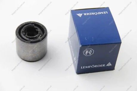 Сайлентблок рычага LEMFORDER 26589 01