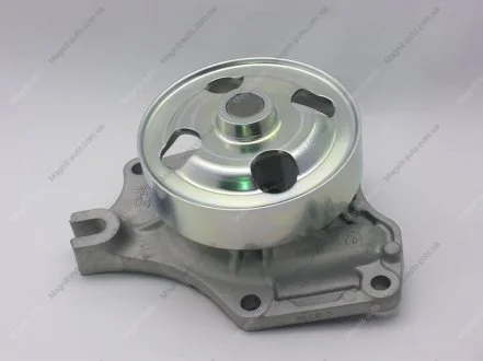 Насос водяний Mazda 2 03-15/ 3 08-/14-/ MPV 99-06/ Tribute 00-08 (GWMZ57A) GMB GWMZ-57A