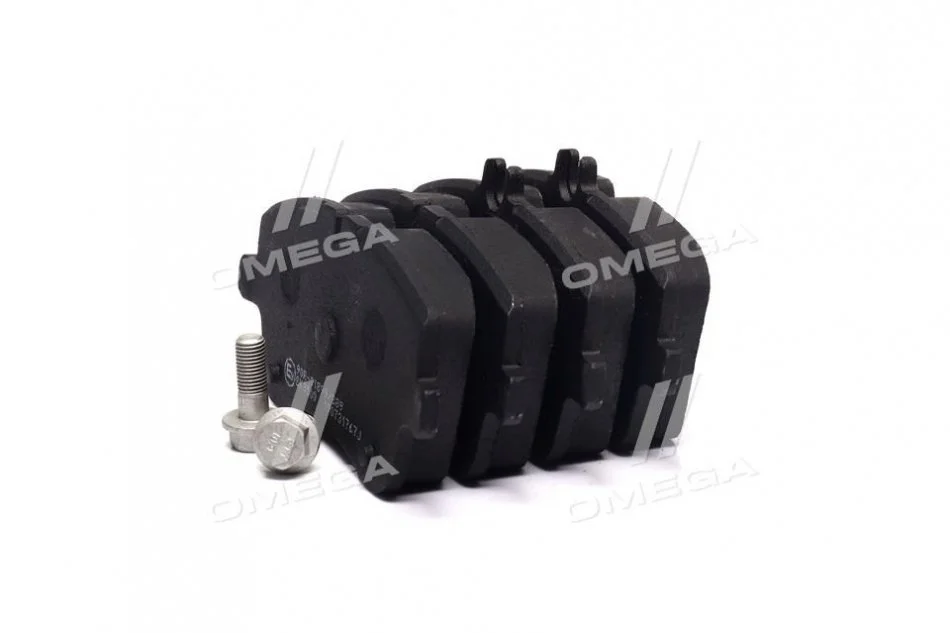 Колодки тормозные дисковые передние (+ болты) MB C-Class (W203) LPR 05P767 (фото 1)
