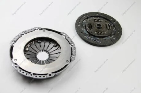 Комплект сцепления (220мм) FORD C-MAX, FOCUS C-MAX, FOCUS II 1.8/1.8ALK 04.04-09.12 SACHS 3000951023