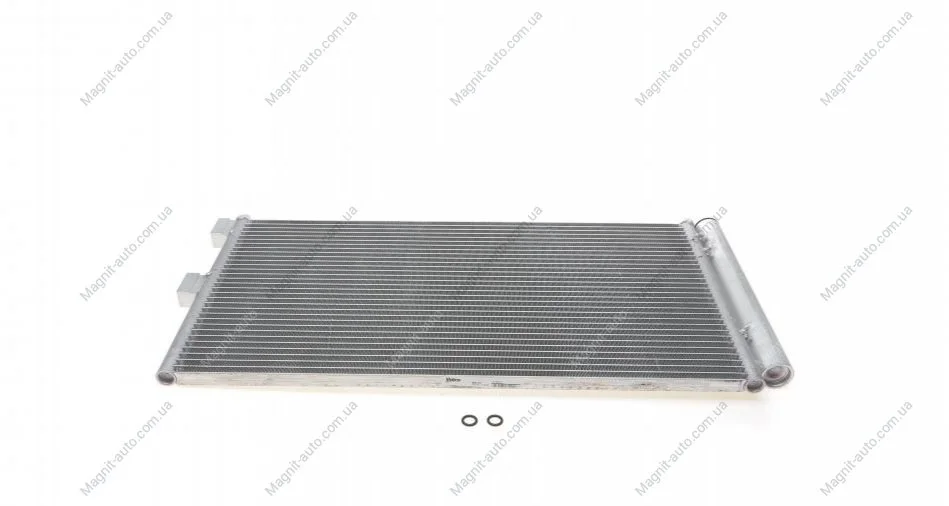 Радиатор кондиционера FIAT DOBLO, IDEA, PUNTO LANCIA MUSA, Y, YPSILON 1.2-1.9D 03.96- Valeo 818021 (фото 1)