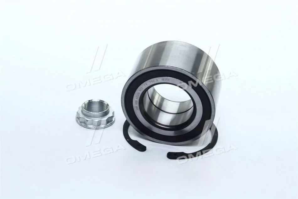 Подшипник ступицы (к-т), 4.2 4x4 Range rover 02-12 SNR NTN R180.08 (фото 1)