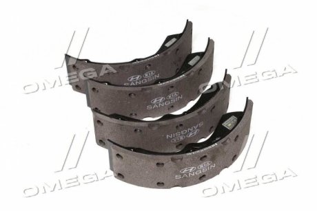 Колодки тормозные барабанные задние Hyundai HD250/350 -98/HD45/HD46/HD65/HD72/HD78 04- MOBIS 5830545A53