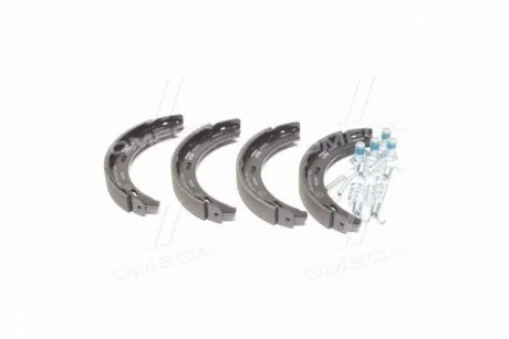 Колодка торм. барабан. FORD SCORPIO, MB 190 (W201), A-CLASS W168 задн. (пр-во) TRW GS8208