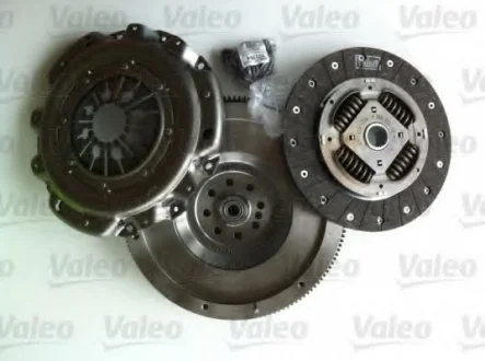 Сцепление+ маховик MERCEDES Classe V 2.2 Diesel 1/1999->12/2002 (пр-во) Valeo 835013