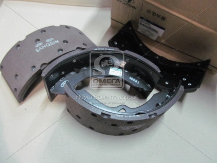 Колодки тормозные барабанные задние Hyundai Hd35/hd75 -10 MOBIS 5830545A62