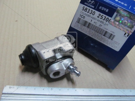 Цилиндр тормозной задний левый Hyundai Getz 06-/I20 08- MOBIS 5833025300