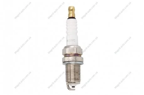 Свеча зажигания COPPER DACIA LOGAN, NISSAN ALMERA CHAMPION OE005/T10