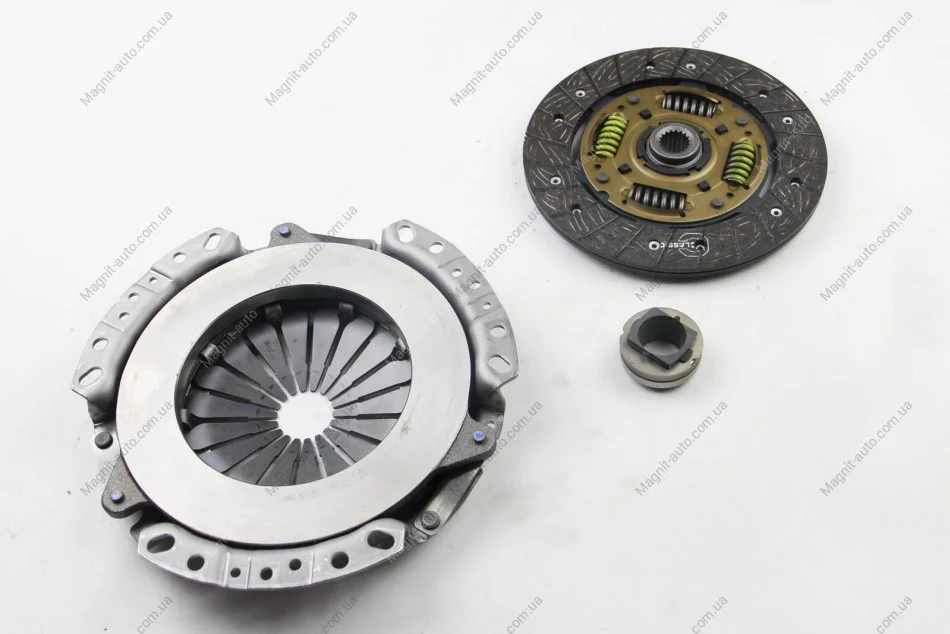 Сцепление компл. CITROEN/PEUGEOT Berlingo/Xsara/206/Partner "1,9D "98>> Valeo 786025 (фото 1)
