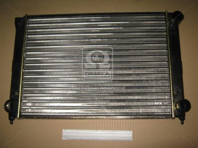 Радіатор охолодження двигуна VW PASSAT (1988) 1.6 NISSENS 651651 (фото 1)