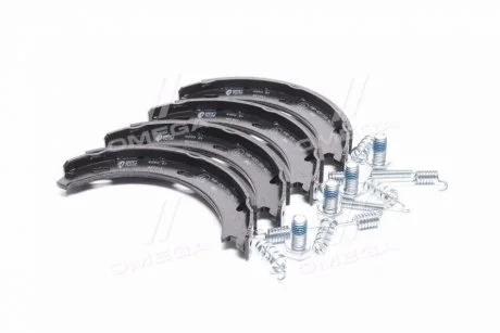 Колодка торм. барабан. MB W124, W201, W202, W210 (пр-во Remsa) REMSA 4093.01