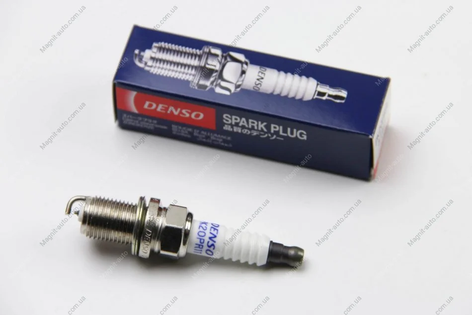 Свічка запалювання PLATINUM NISSAN, SUBARU, SUZUKI (пр-во) DENSO PK20PR11 (фото 1)