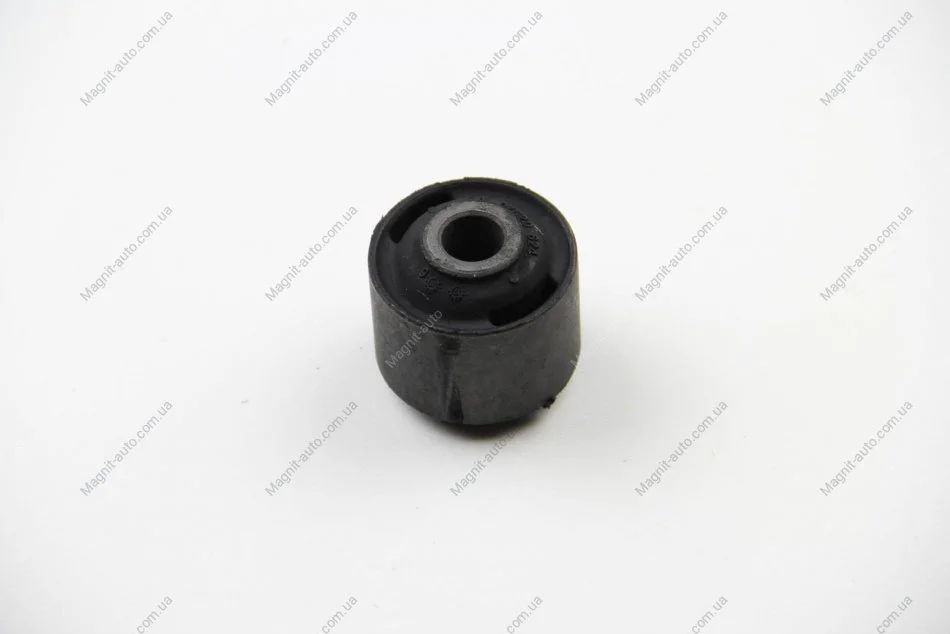 Сайлентблок зад. балки, AUDI 80/90 86-91, VW Passat 88- FEBI BILSTEIN 07620 (фото 1)