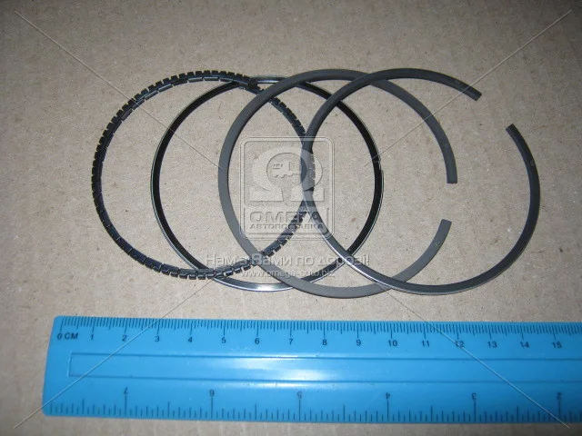 Кольца поршневые (к-кт), FORD Fiesta 95-02 GOETZE 08-785011-00 (фото 1)