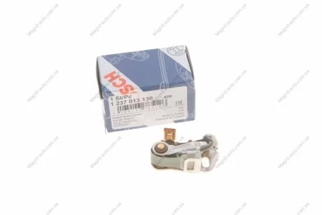 Контакти переривача AUDI 100 C1, 80 B2 PORSCHE 924 VW CADDY I, GARBUS, GOLF I, GOLF II, ILTIS, JETTA I, JETTA II, LT 28-35 I, PASSAT B1, SCIROCCO, TRANSPORTER T2 1.2-2.0 01.60-07.92 BOSCH 1 237 013 130