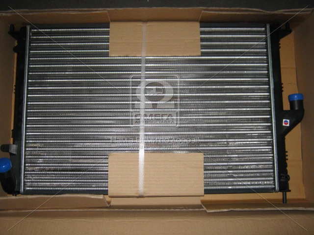 Радіатор охолодження двигуна Renault Logan I (05-), Duster (11-) AVA AVA COOLING RTA2477 (фото 1)