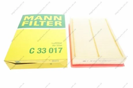 Фильтр воздушный TOYOTA Fortuner Hilux II 2.5 Diesel GUN156_, 166_ 2KD-FTV MANN C33017