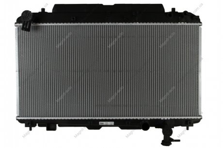 Радиатор охлождения RAV 4 II (00-) NISSENS 64639A (фото 1)