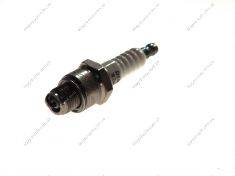 Свеча Denso Nickel (4037) DENSO W24FSR (фото 1)