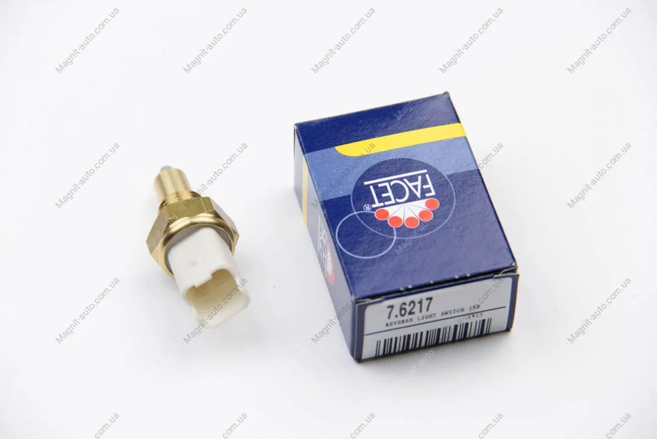 Датчик включения заднего хода FACET 7.6217 (фото 1)