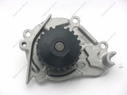 Насос водяной NISSAN GMB GWN-72A