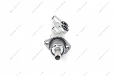 Главный тормозной цилиндр BOSCH F 026 003 370