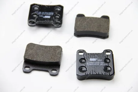 Колодки тормозные, задние, E (W124) 85-95 FERODO FDB979