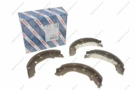 Тормозные колодки к-кт. BOSCH 0 986 487 549