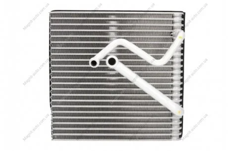 Випарник кондиціонера NISSENS 92163