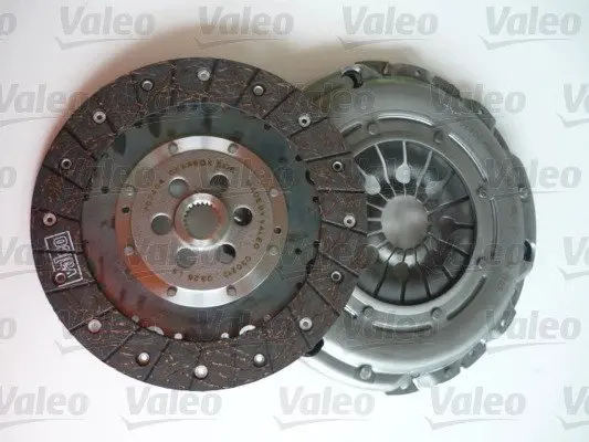 К-кт зчеплення Ford Mondeo III 2.0 TDCi/TDDi 00-09, Ø 240mm Valeo 826647 (фото 1)