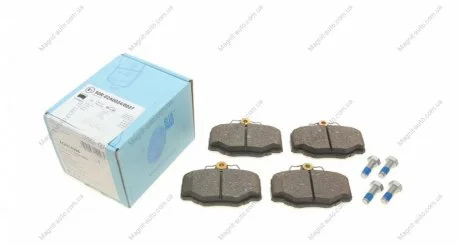 Комплект гальмівних колодок з 4 шт. дисків BLUE PRINT ADN14296