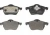 Комплект гальмівних колодок переднього., VOLVO 850, C70 I, S70, V70 I, XC70 I 2.0-2.5D 06.91-10.05 Delphi LP1687 (фото 1)